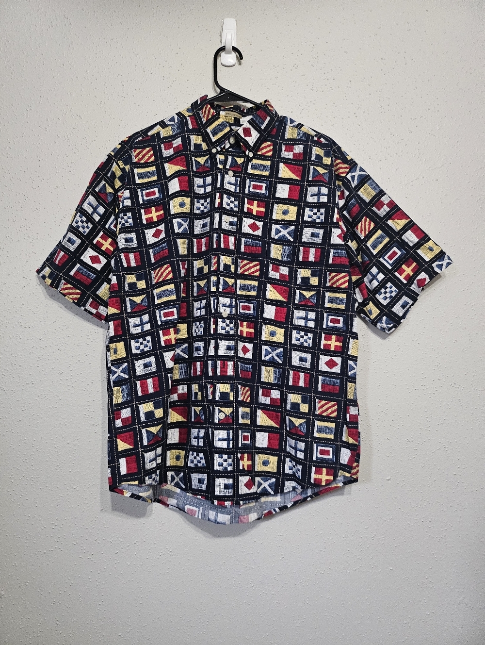 Vintage Nautical Signal Flags Shirt Men Size L Cotton Button Up Navy Maritime